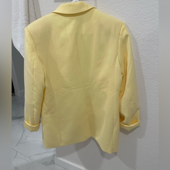 Oversized Yellow Blazer Endless Rose - Picture 7 of 9